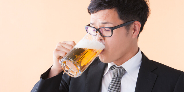 お酒で下痢になるのは3つの原因が!お腹に優しいお酒の飲み方とは?