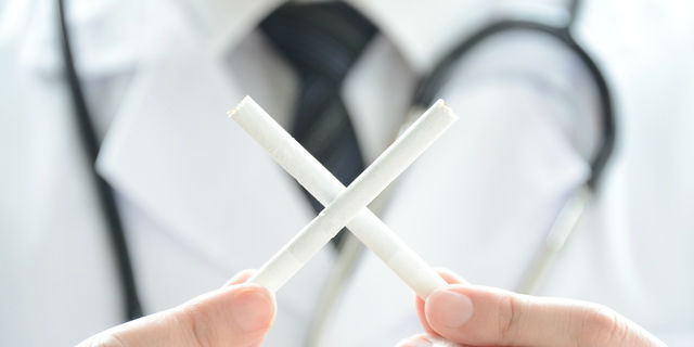 ニコチン性口内炎は喫煙者への警鐘?注意すべき症状と治療方法を解説