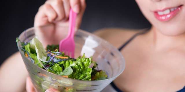 食事でも筋肉は美しくなる！筋トレ中に欲しい4つの栄養素とは？