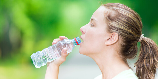 水分補給だけで痩せる体質に!? 健康維持に最適な正しい水の飲み方