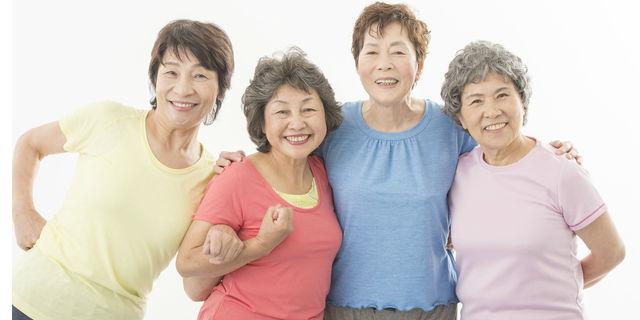女性が男性よりも長生きなのはなぜ?医師が教える長寿の秘密5つ