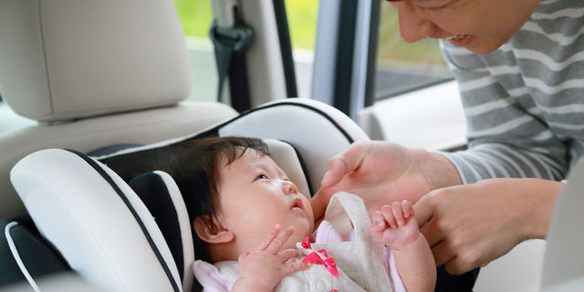 揺さぶられっこ症候群で脳に傷!? 子どもの“たかいたかい”は要注意