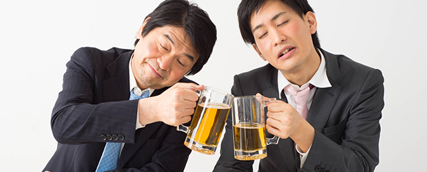 毎日晩酌、深酒、記憶が飛ぶ? あなたの「アルコール依存度」をチェックしてみましょう!