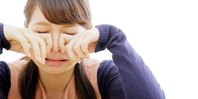とにかく目がかゆい…花粉症は目がつらい人へ医師からアドバイス!