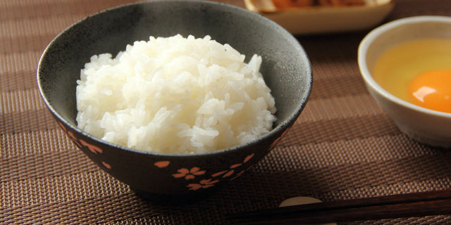 毎日の“パン食”が体の不調の原因に?グルテン過剰摂取による健康リスク